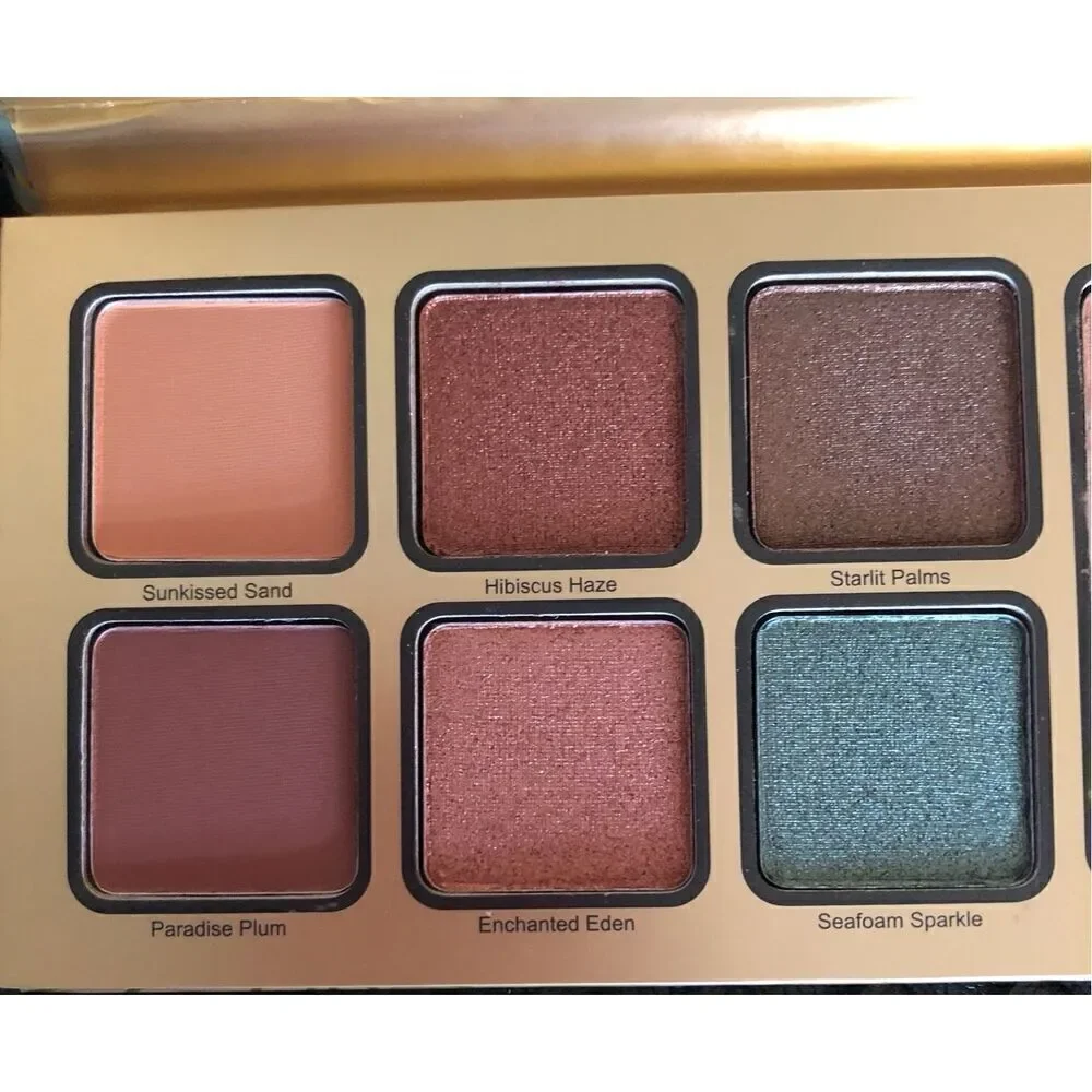 VIOLET VOSS - NWT - Pretty in Paradise All-in-One Face & Eye Shadow Palette